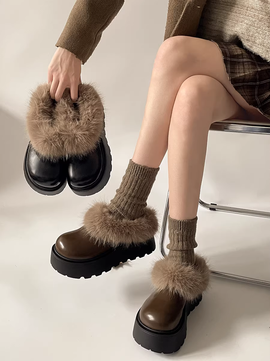 Giày bông đế dày màu nâu Nanzai Nanfang dành cho nữ, dép lông kiểu Birkenstock lót lông mùa đông mới năm 2025.