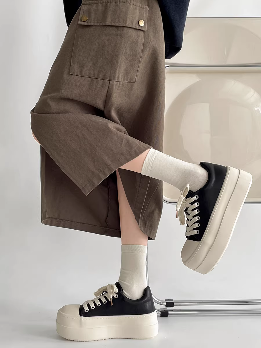 Giày thể thao nữ Nanzai retro đa năng đế dày tăng chiều cao màu trắng, mẫu mới thu đông 2025, nhẹ, phong cách thường ngày.