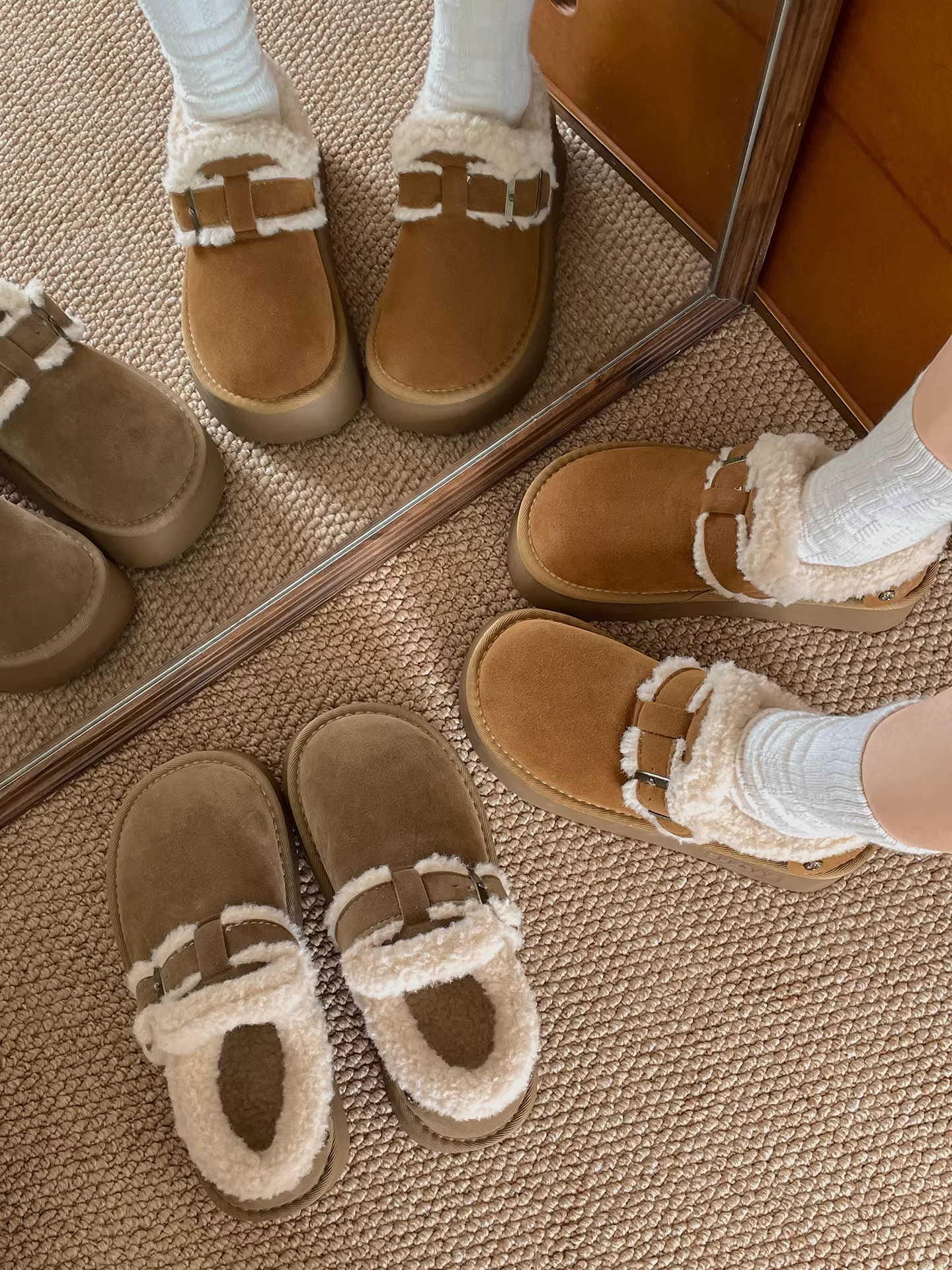 Giày bốt tuyết đế xuồng lót lông dày kiểu retro dành cho nữ, mẫu mới mùa đông 2025, giữ ấm, kiểu Birkenstock, chất liệu cotton