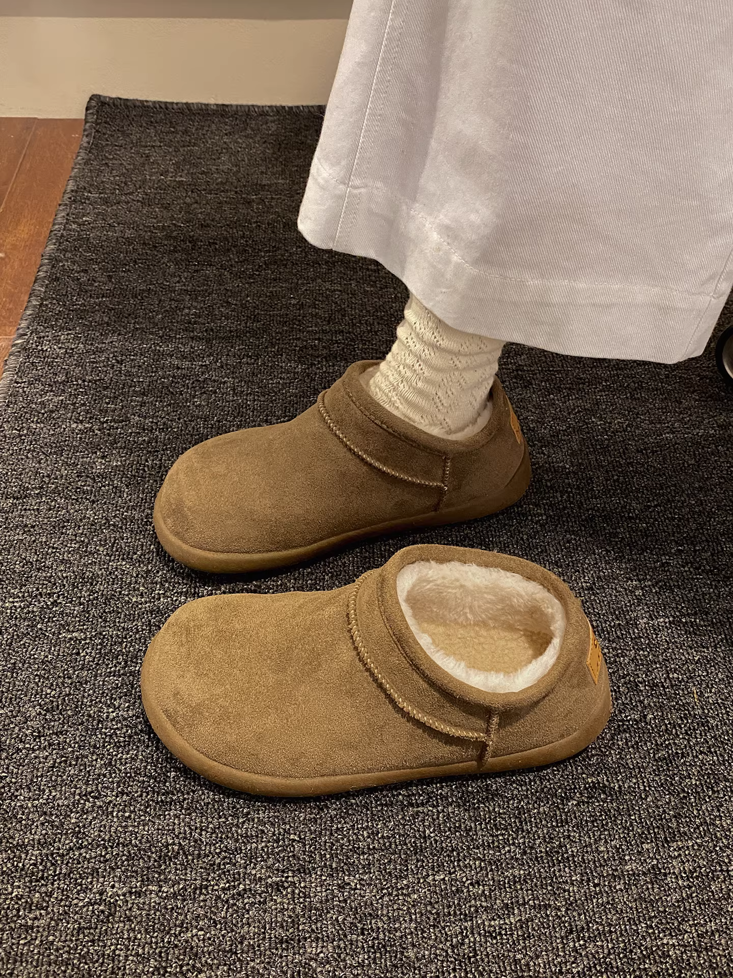 Giày bông giữ ấm mùa đông dày đế cao cổ màu nâu retro dành cho nữ 2025, chống trơn trượt, kiểu Birkenstock