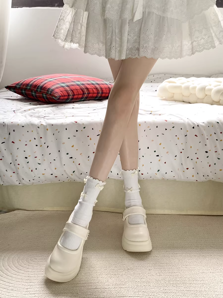Giày da đế dày đa năng kiểu retro màu trắng dành cho nữ, mẫu mới thu 2025, tăng chiều cao, kiểu Mary Jane Pháp, giày đơn đế thấp