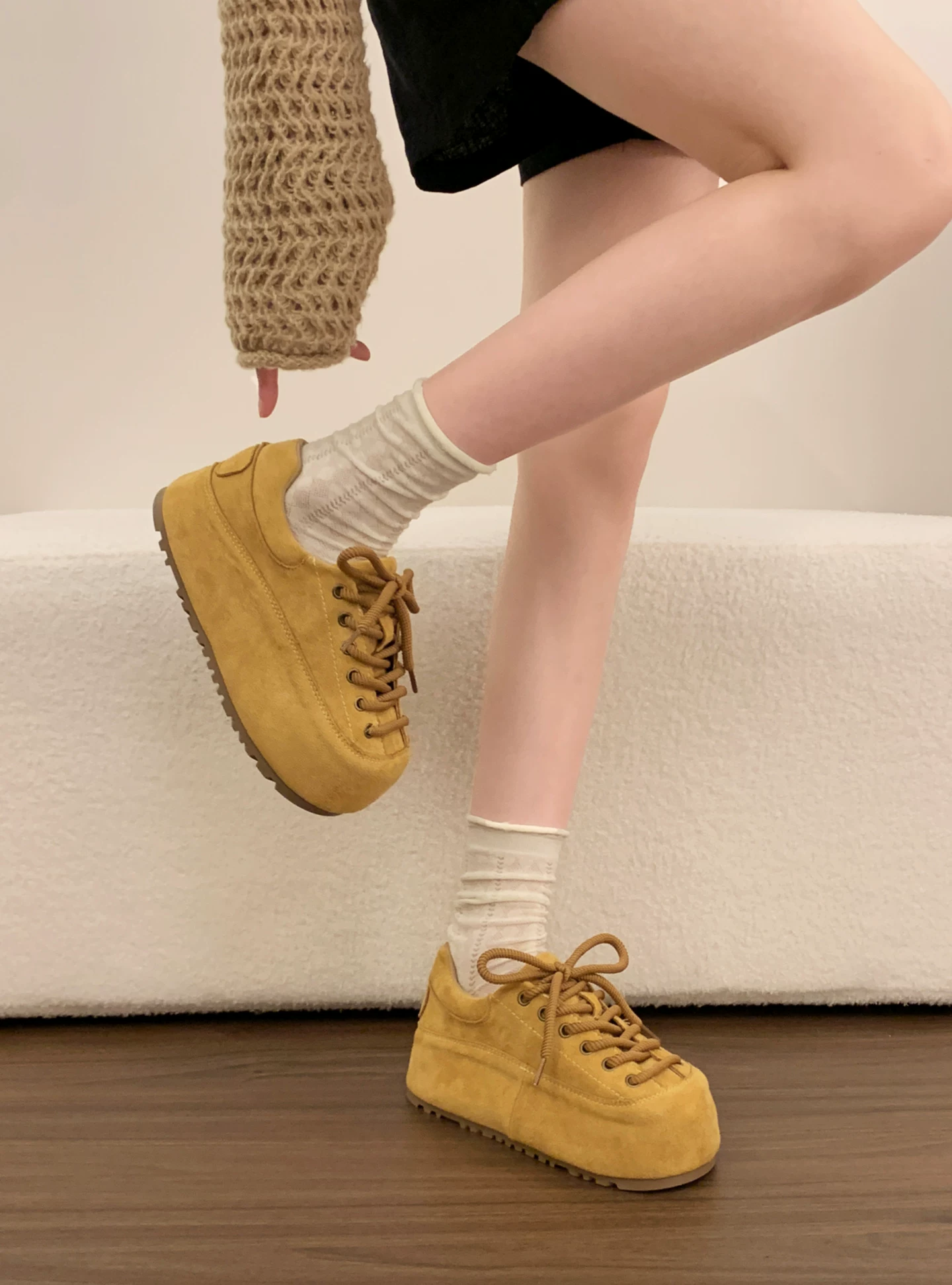 Giày cotton đế dày lót lông cừu ấm áp dành cho nữ, áo khoác ngoài mùa đông, giày Birkenstock đa năng chống trơn trượt mới năm 2025