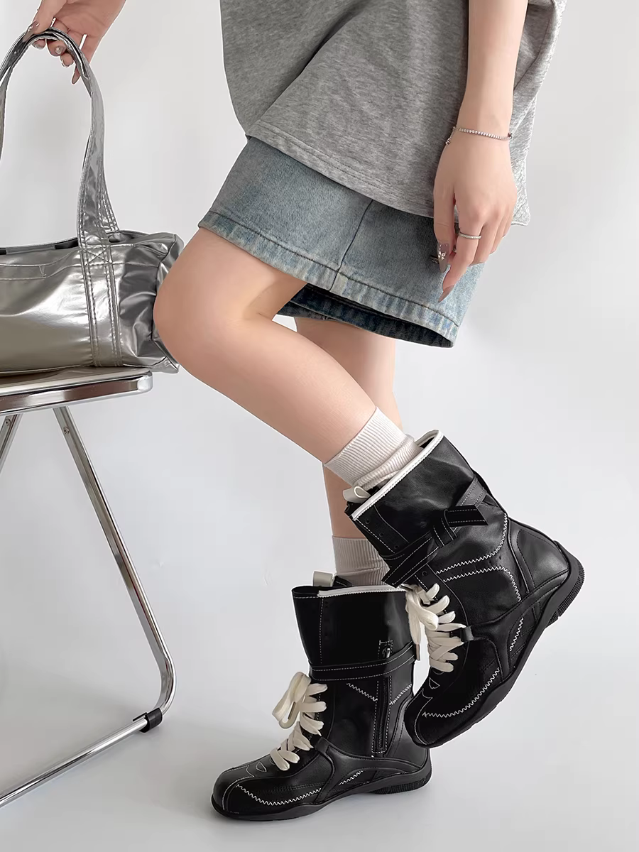 Giày bốt nữ đế dày kiểu Anh cổ điển màu đen, kiểu thu đông 2025 mới, phối chân váy, bốt cao cổ mỏng