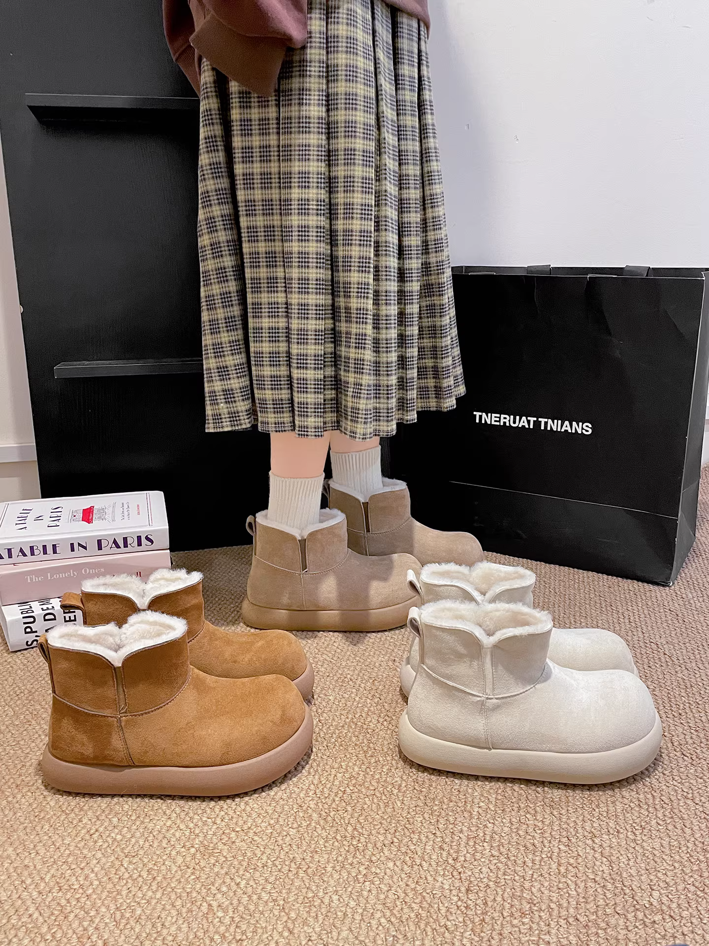 Giày bốt tuyết lót lông dày đế cao cổ điển dành cho nữ 2025, áo khoác ngoài mùa đông ấm áp mới, giày cotton Birkenstock