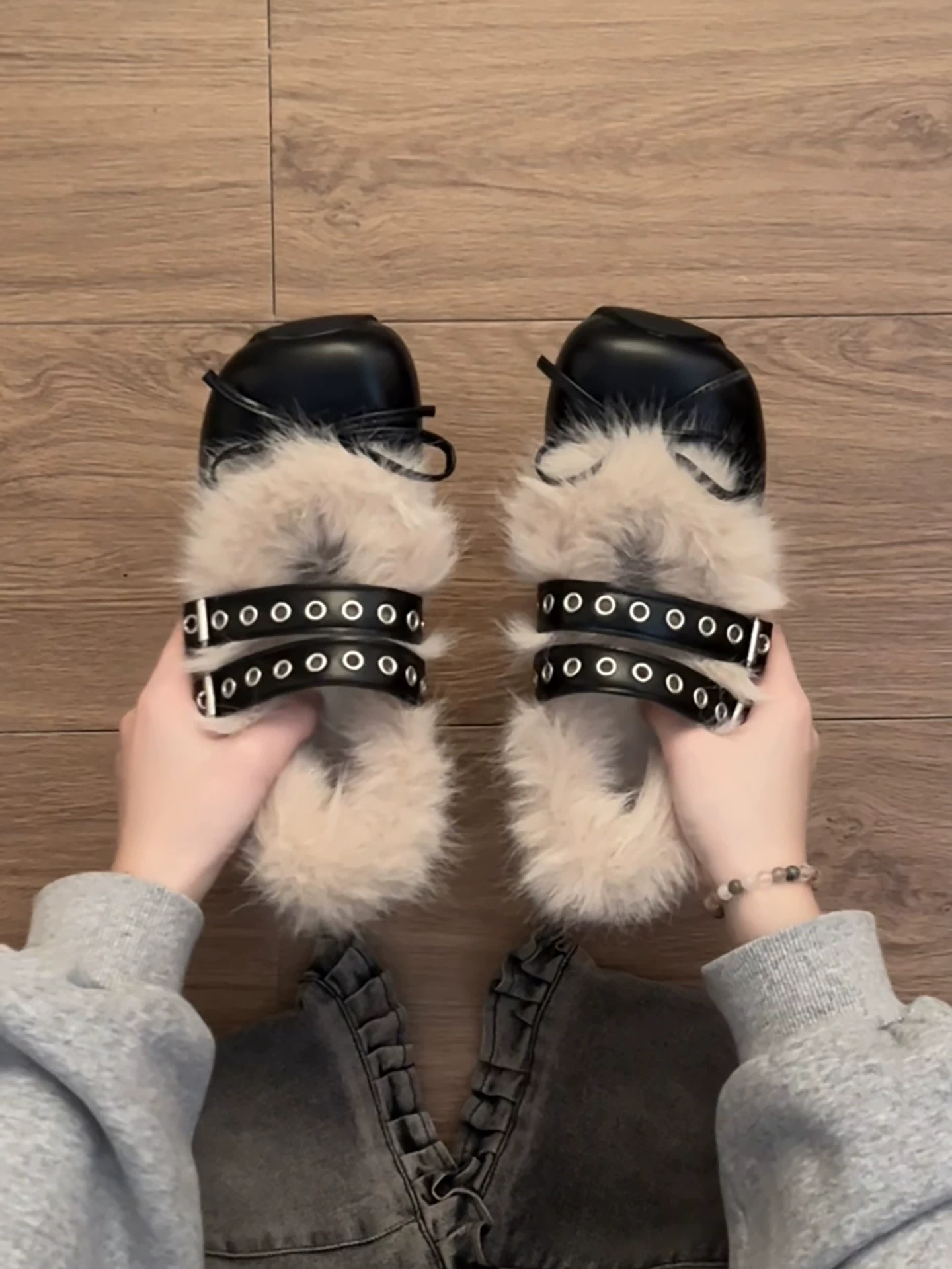 Giày Mary Jane lót lông ấm áp đế dày kiểu retro thời thượng dành cho nữ năm 2025, giày mùa đông mới lót lông cừu, giày cotton