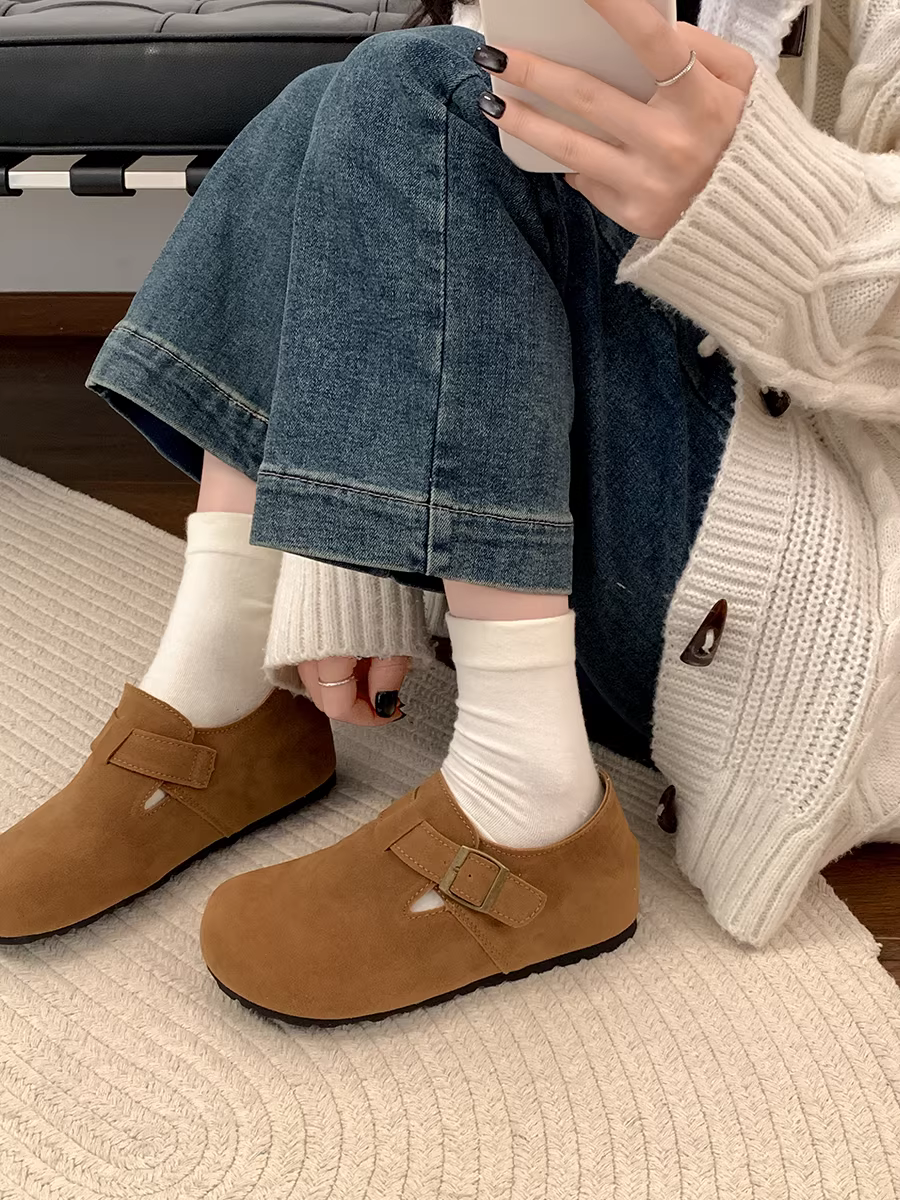 Giày Birkenstock đế bằng tăng chiều cao dành cho nữ, giày lười mũi tròn tăng chiều cao kiểu retro mùa thu mới 2025.