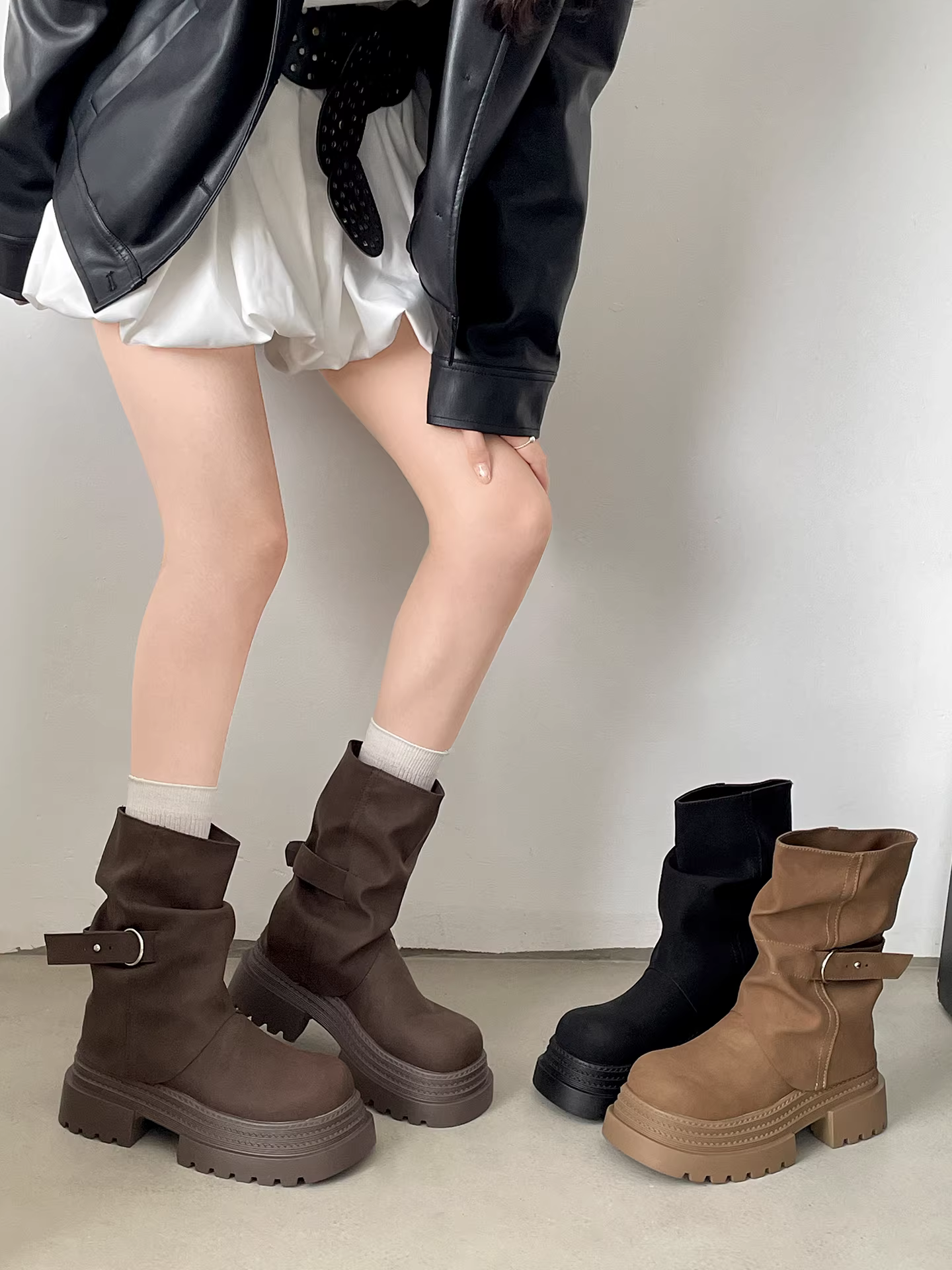 Giày bốt nữ đế dày gót cao phong cách Anh cổ điển, kiểu dáng mới thu đông 2025, kiểu dáng hot, kiểu dáng quần ống đứng ngắn Maillard