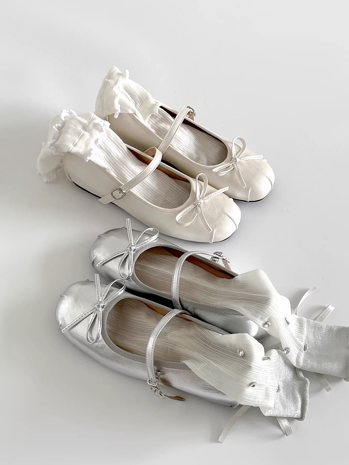 Giày bệt nữ kiểu Pháp màu bạc cổ điển, mẫu mới thu 2025, đa năng phối chân váy, giày Mary Jane tăng chiều cao