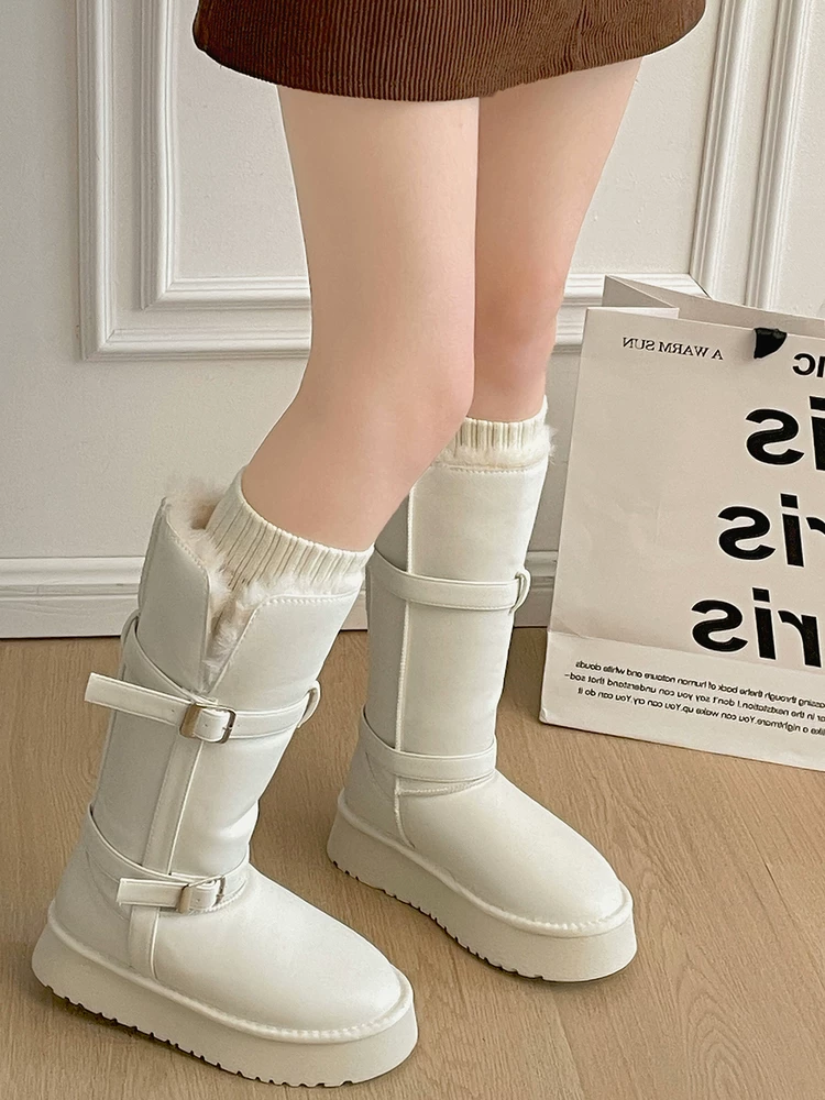 Giày bốt đi tuyết đế dày chống trượt lót lông cừu màu trắng dành cho nữ, giày cotton ấm áp ngoài trời mùa đông mới năm 2025.