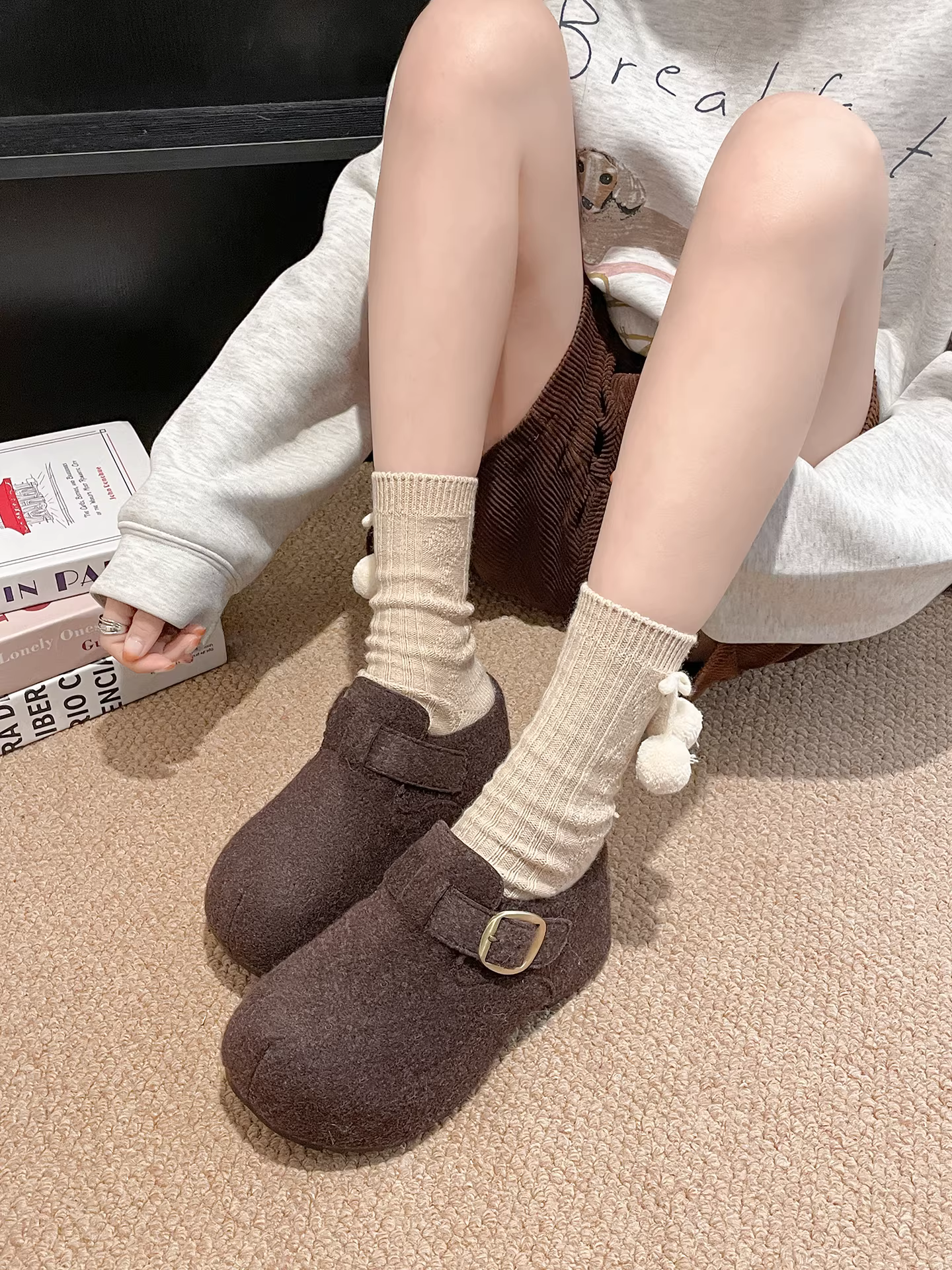 Giày dép nửa ống kiểu Birkenstock lót lông ấm áp, đế dày dành cho nữ, mẫu mới mùa đông 2025, đi ngoài trời, tăng chiều cao, chống trơn trượt, chất liệu bông mềm mại