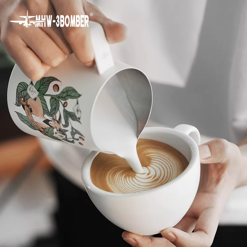 Ly tạo bọt sữa hình trụ Bomber MHW Latte Art, phiên bản kỷ niệm giới hạn, miệng nhọn, ly tạo bọt sữa cà phê Latte Art, ly sữa khắc nổi