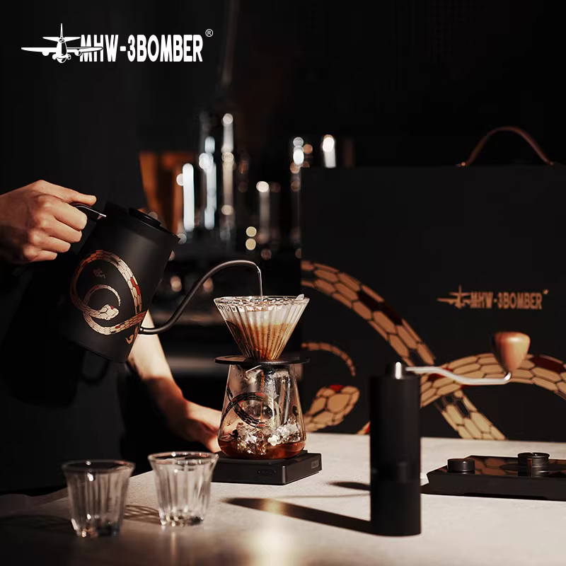 【Year of the Snake Limited Edition】Bộ máy pha cà phê Pour-over Bomber MHW Bộ lọc nhỏ giọt Chia sẻ bình pha cà phê Bộ chuyên nghiệp