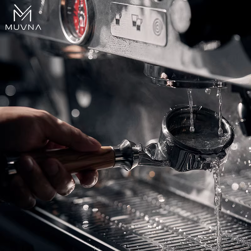 Bột vệ sinh MUVNA để làm sạch đầu pha của máy pha cà phê kiểu bát mù, vệ sinh máy pha cà phê espresso bán tự động 58mm.