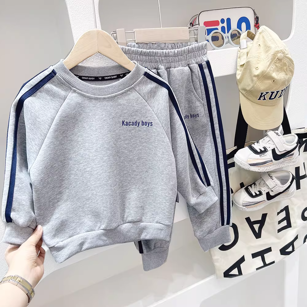 Bộ trang phục thu đông bé trai 2025 kiểu mới, bộ áo sweatshirt hai mảnh thời trang cho trẻ lớn, áo thời trang bé trai