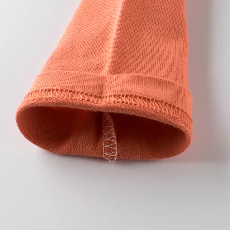 Áo thun dài tay trẻ em mùa xuân 2025 phong cách Hàn Quốc, quần áo trẻ em mùa xuân thu, áo thun cotton nguyên chất phối màu tay áo cho bé trai, cổ tròn, kiểu dáng đơn giản