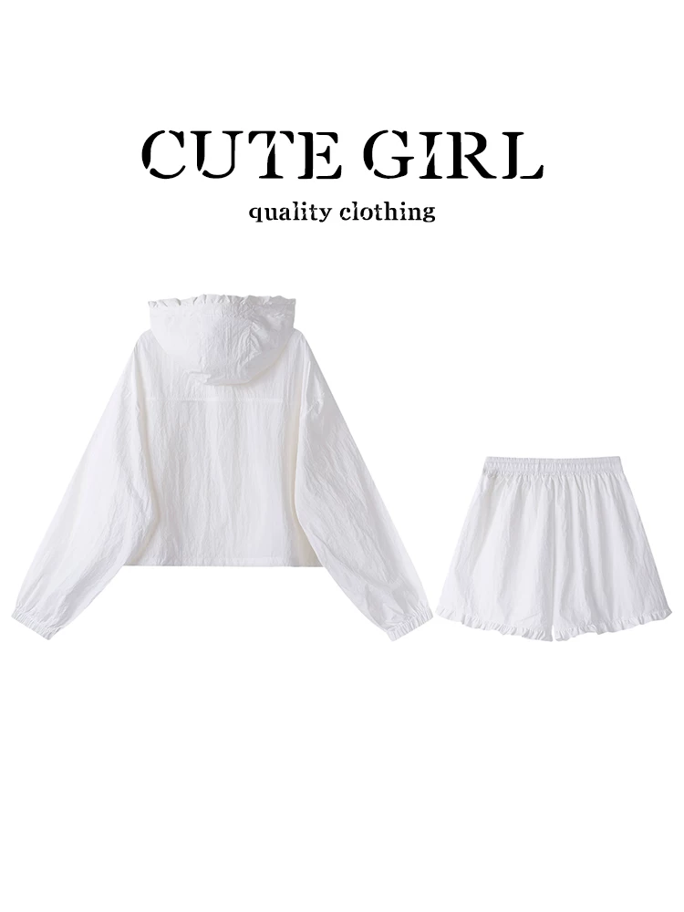 Áo khoác chống nắng có mũ trùm đầu màu trắng thêu phong cách Hàn Quốc dành cho nữ, quần short lưng cao co giãn mùa hè Bộ hai món
