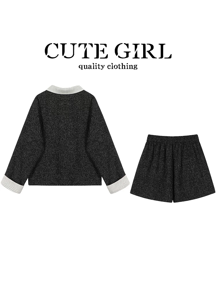 CuteGirl phong cách lười biếng chắp vá áo sơ mi kẻ sọc giả hai mảnh áo nỉ nữ mùa xuân co giãn quần short lưng cao bộ hai món