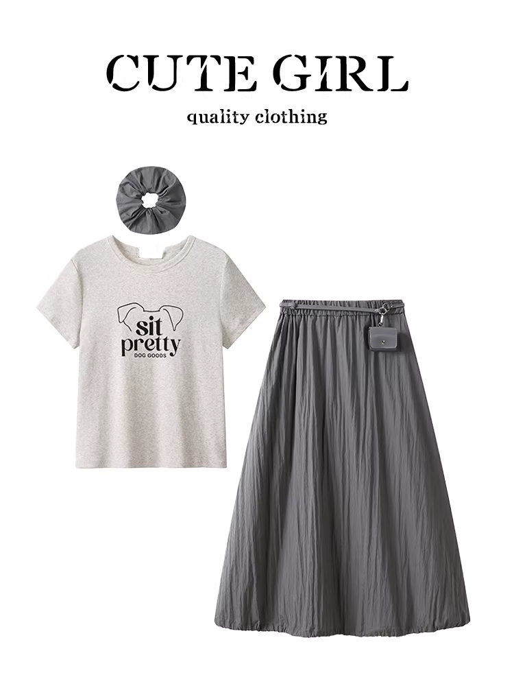 Áo thun ngắn tay in chữ giảm tuổi theo phong cách Hàn Quốc dễ thương dành cho nữ mùa hè váy xòe màu xám cạp cao bộ hai món