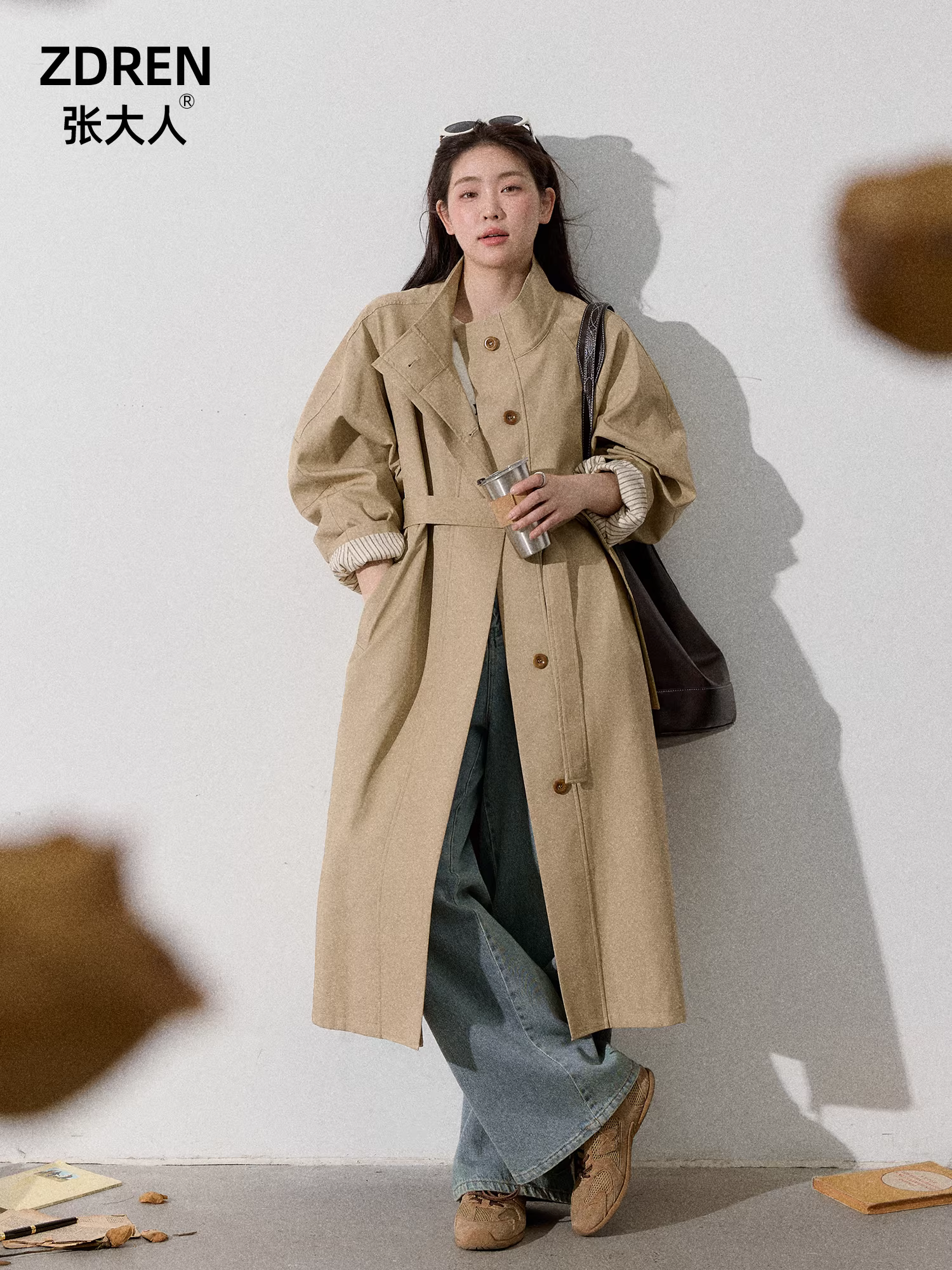 Quần áo nữ cỡ lớn dành cho người lớn, áo khoác măng tô màu kaki cho các cô gái mũm mĩm, có tác dụng giảm béo, phong cách Anh, áo khoác dài thanh lịch và tinh tế.