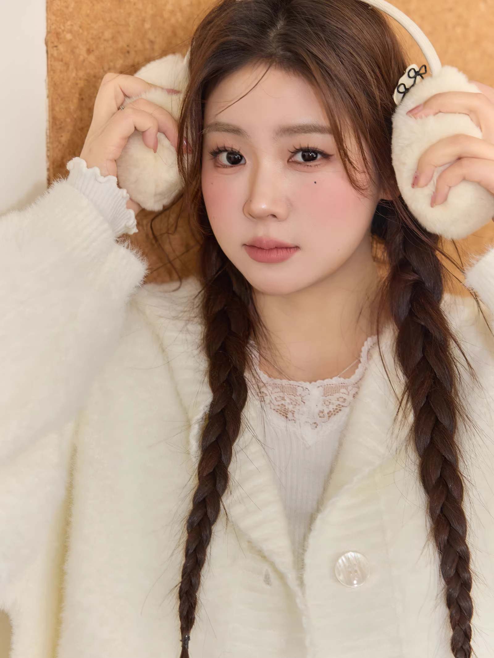 Áo len cardigan nữ Zhang Daren 2025 kiểu mới, size lớn, thu đông, phong cách cao cấp, che bụng và giấu mỡ, kiểu dáng đầm liền thân