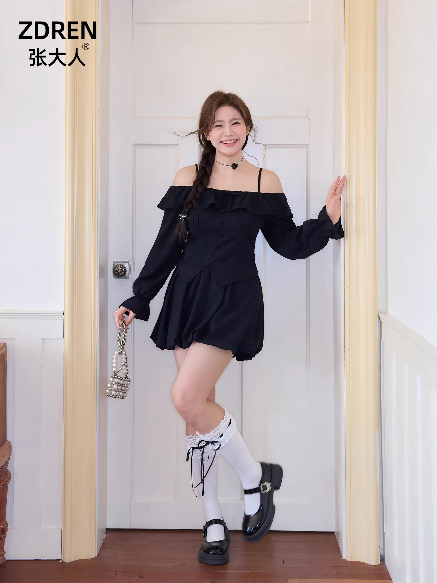 Quần áo nữ cỡ lớn dành cho người lớn, áo ren trễ vai ngọt ngào, váy thon gọn và che phủ cơ thể, bộ đồ màu đen, kiểu dáng mới