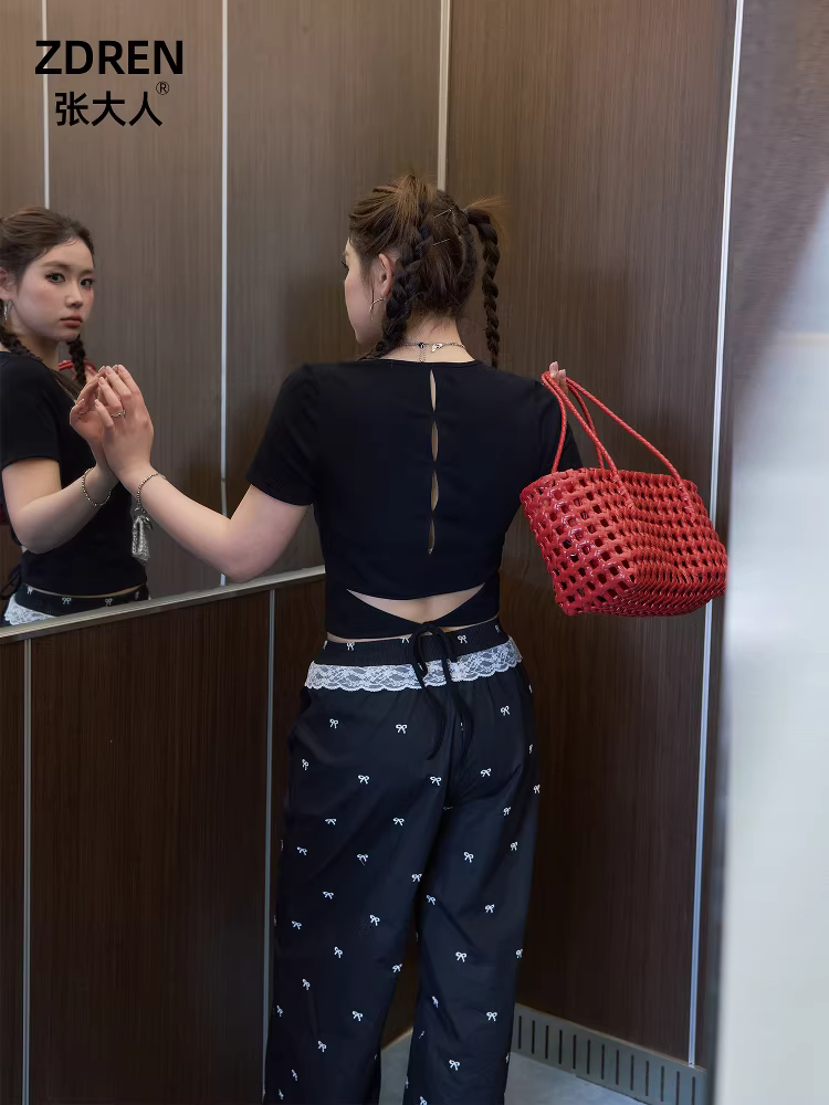 Quần áo nữ cỡ lớn dành cho người lớn, phụ nữ hơi mũm mĩm, giảm béo mùa hè, thiết kế thời trang theo phong cách Hepburn, áo thun ngắn tay màu đen độc đáo.