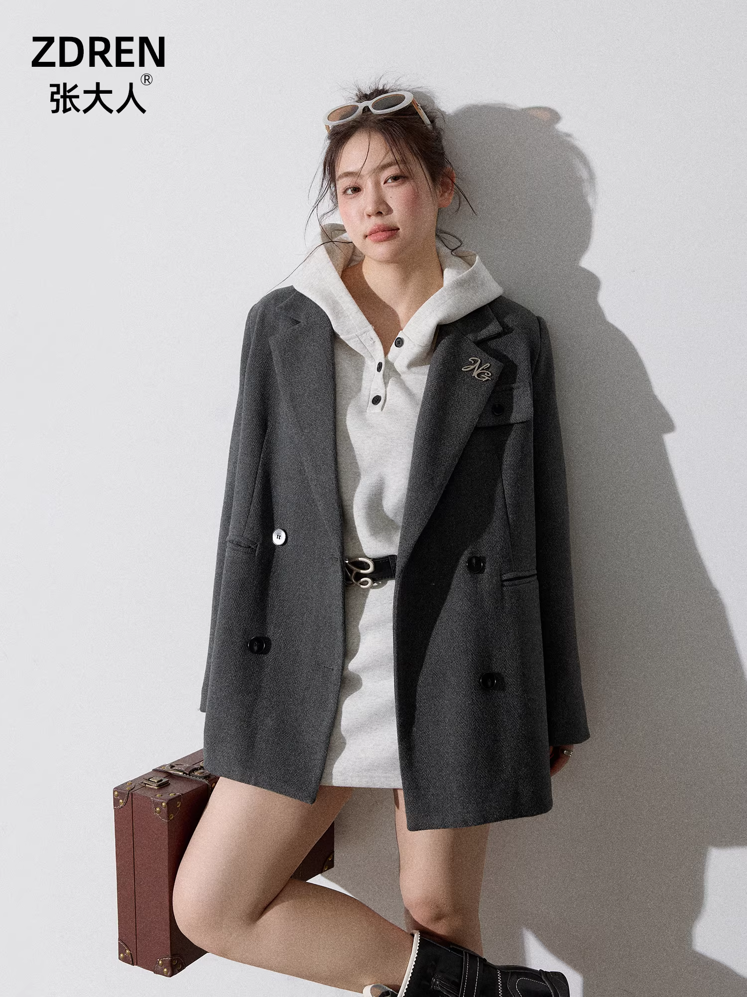 Quần áo nữ cỡ lớn dành cho các cô gái mũm mĩm, bộ đồ giảm béo, áo khoác len phong cách retro thời trang, đầm áo hoodie