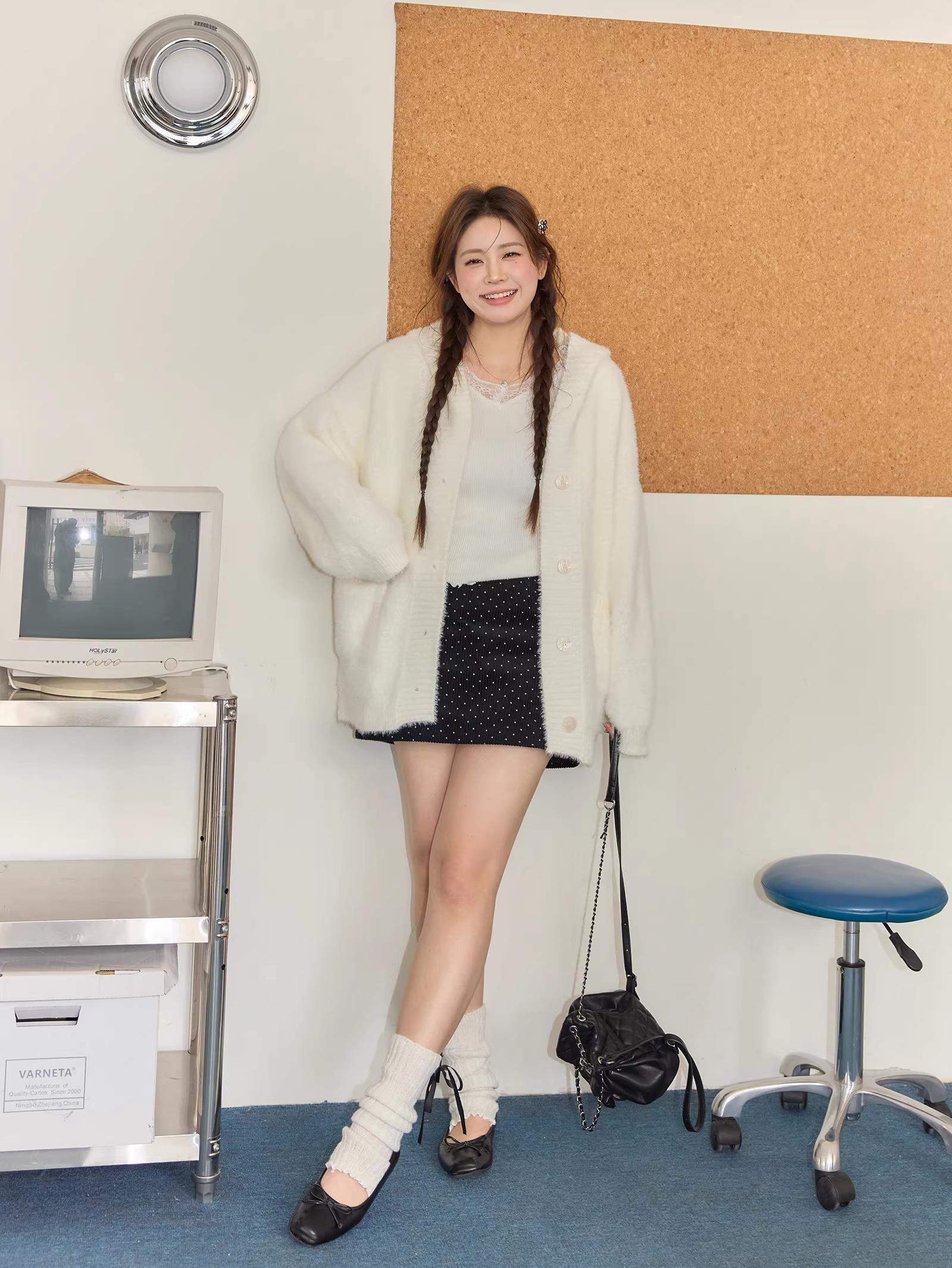 Áo len cardigan nữ Zhang Daren 2025 kiểu mới, size lớn, thu đông, phong cách cao cấp, che bụng và giấu mỡ, kiểu dáng đầm liền thân