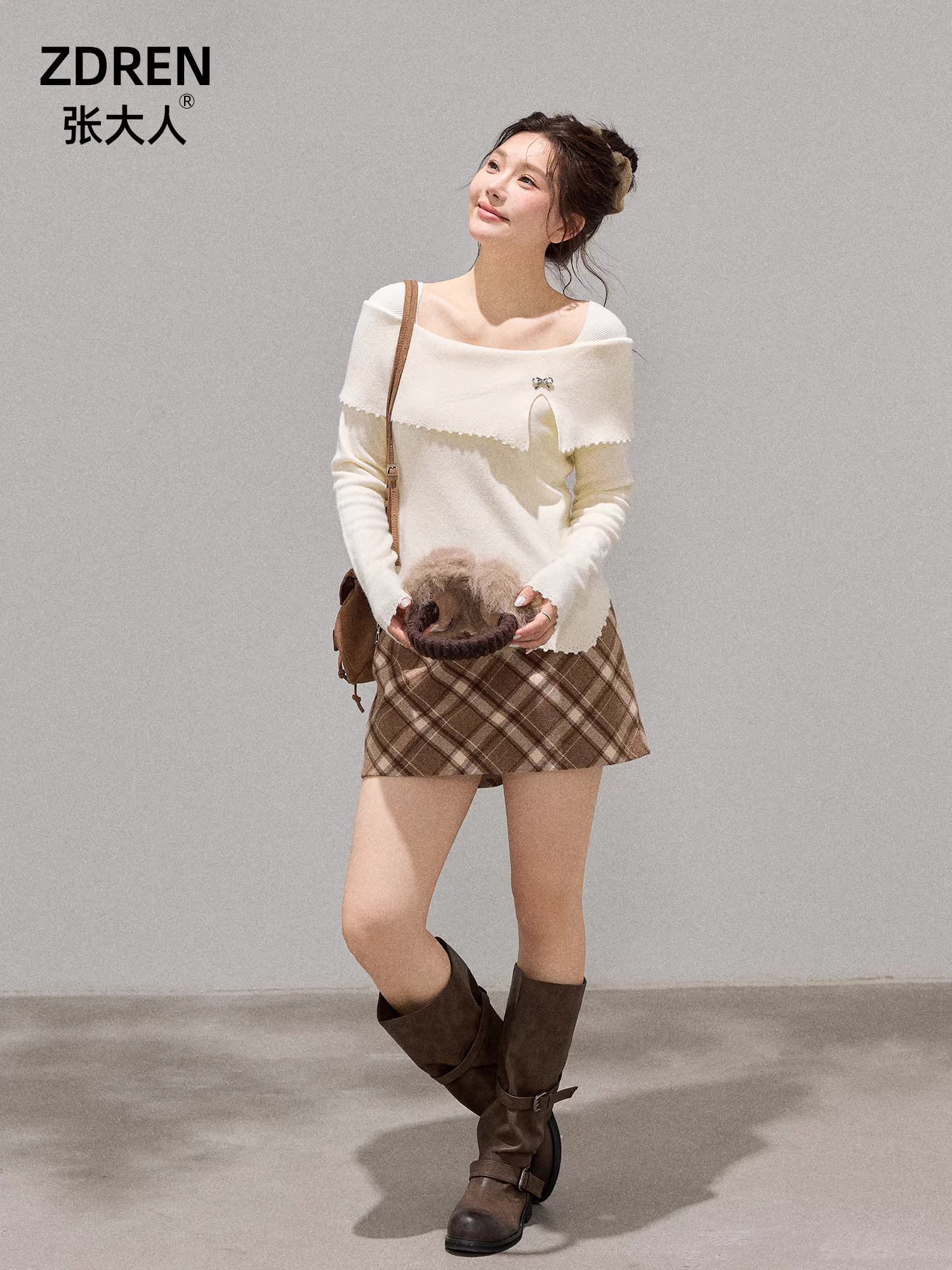 Quần áo nữ cỡ lớn dành cho người lớn, trang phục giảm béo cho các cô gái mũm mĩm, áo dệt kim kiểu Pháp, váy kẻ ca rô lưng cao.