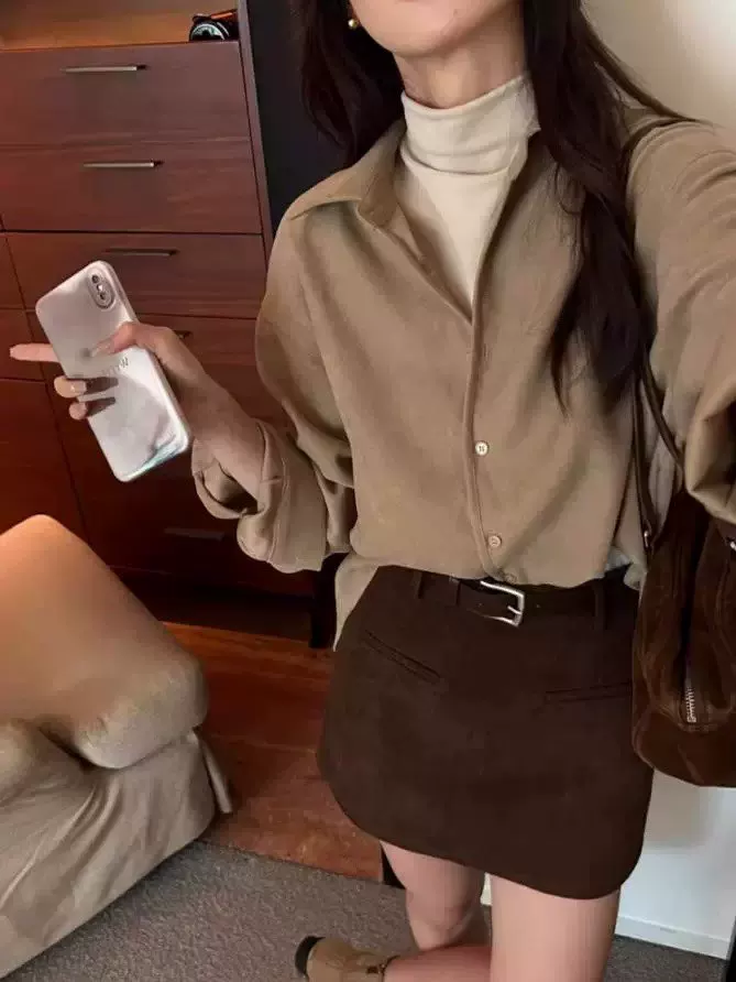 Váy nhung kẻ màu nâu dành cho nữ, mùa thu đông, cỡ lớn, lưng cao, tôn dáng, váy nhỏ nhắn, váy bút chì chữ A che hông.