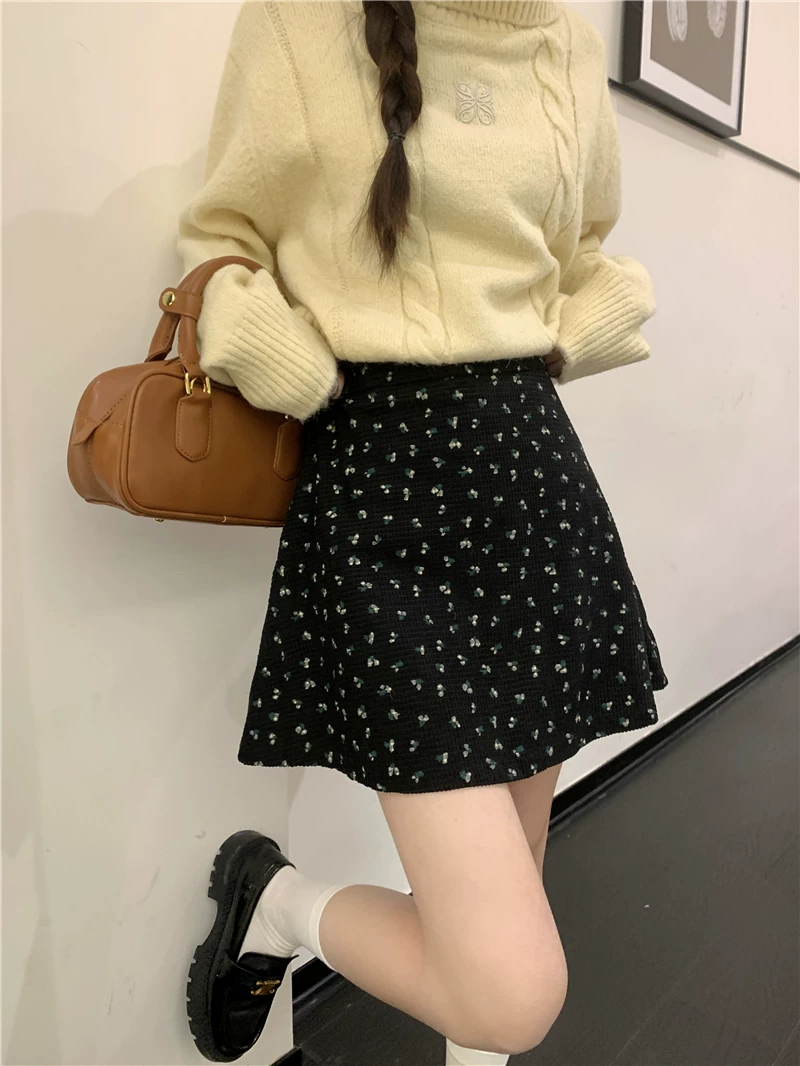 Váy xòe hoa vintage cỡ lớn dành cho nữ, quần váy ngắn chữ A lưng cao mùa xuân, váy che hông nhỏ nhắn, váy dù.