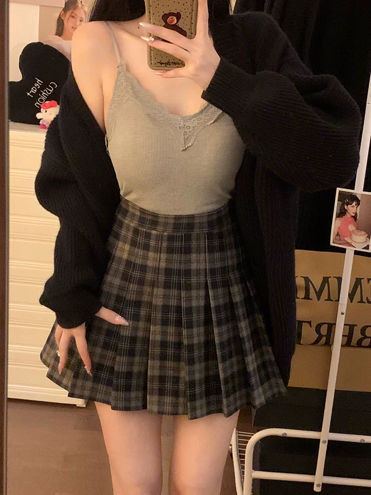 Váy xếp ly kẻ sọc nâu nữ, kiểu dáng chữ A, thu đông 2025, mới, cạp cao, tôn dáng, váy ngắn kiểu JK