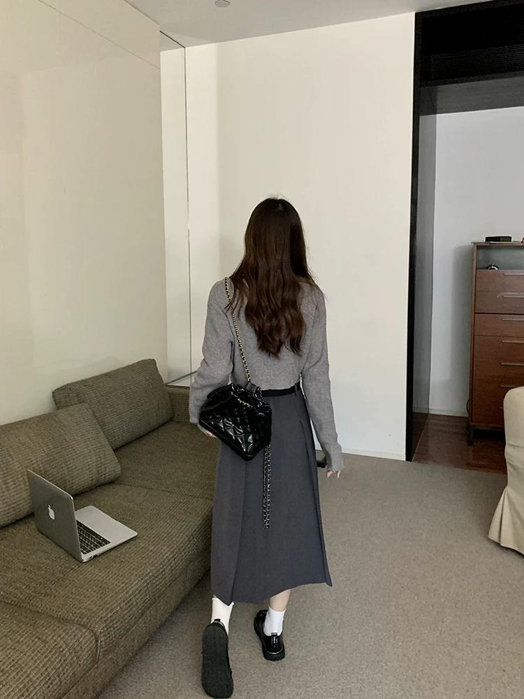 Váy midi màu xám kiểu vest cao cấp dành cho nữ, thiết kế dáng dài lưng cao, size lớn, kiểu dáng chữ A xếp ly, thích hợp cho mùa thu