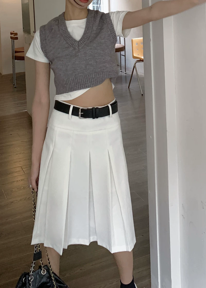 Quần váy xếp ly trắng lưng cao cỡ lớn dành cho nữ, dài vừa phải, phong cách mới thu đông 2022, dáng quả lê, váy dài chữ A