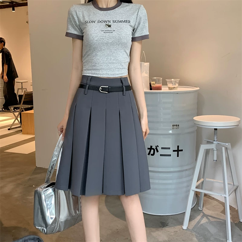 Bộ vest màu xám cỡ lớn với chân váy dài trung bình dành cho nữ, thiết kế mùa hè, chân váy chữ A độc đáo, chân váy xếp ly cao eo.