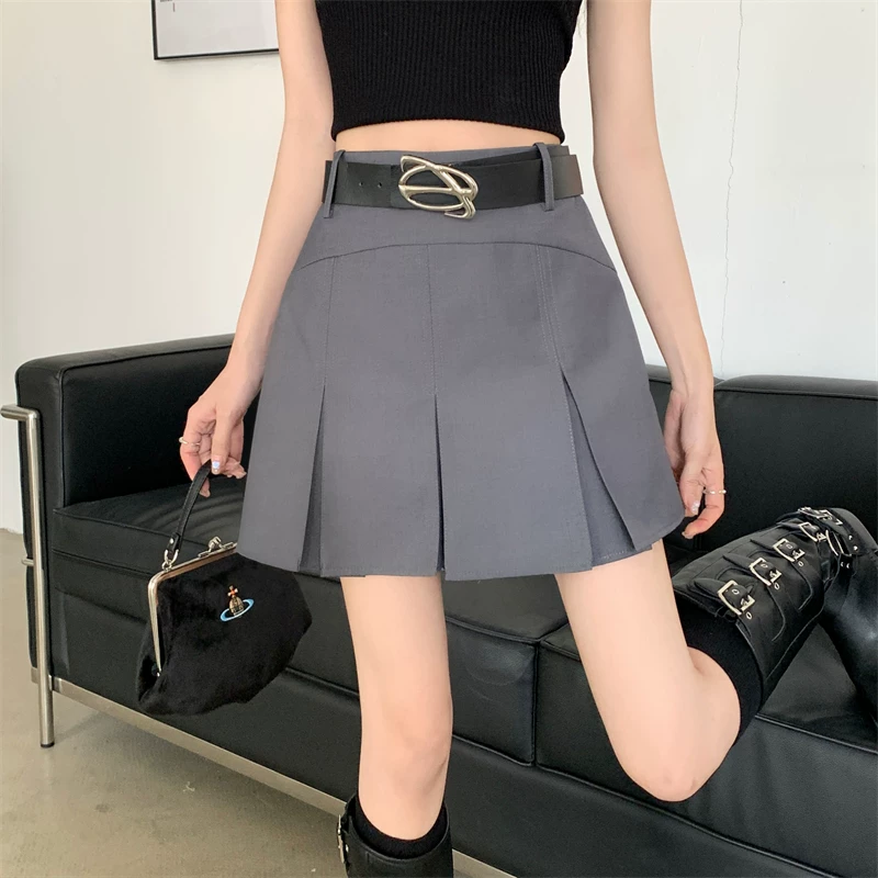 Váy xếp ly lưng cao màu xám cỡ lớn, váy ngắn chữ A tôn dáng cho nữ, quần váy ôm hông kiểu Mỹ chống lộ.