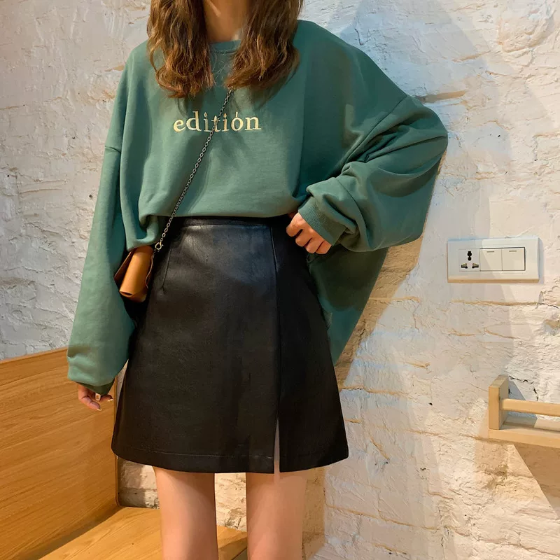 Váy da PU mùa thu đông, phong cách Hàn Quốc, cỡ lớn, lưng cao, xẻ tà, váy bút chì ôm sát, váy ngắn chữ A cỡ lớn dành cho học sinh.