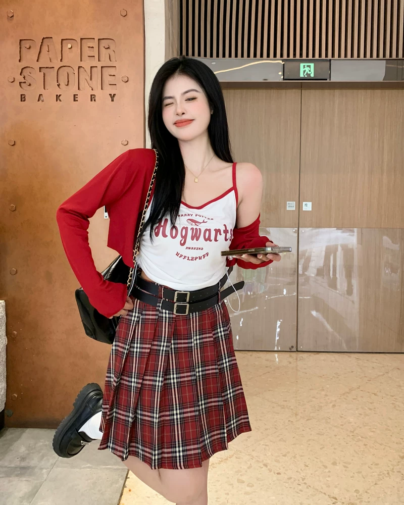 Váy xếp ly kẻ sọc đỏ cỡ lớn dành cho nữ mùa hè, lưng cao, tôn dáng, váy ngắn chữ A phong cách preppy, váy JK chống lộ.