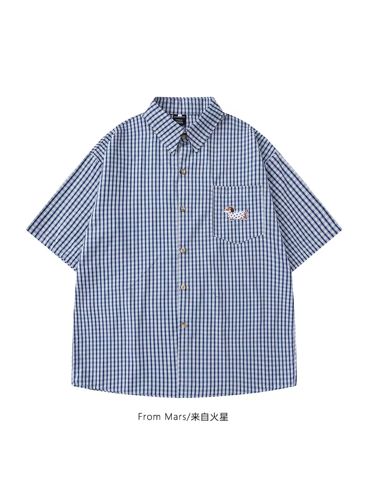 Từ hệ thống đường sắt Mars Paris, thiết kế áo sơ mi kẻ sọc rộng rãi theo phong cách đường phố châu Âu và Mỹ, áo thun ngắn tay độc đáo