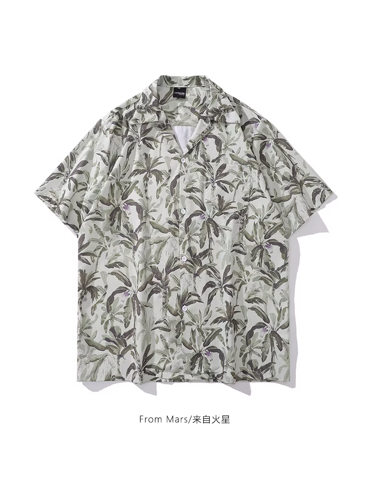 Từ sao Hỏa, cây xanh tươi tốt, lá xanh sáng tạo được in khắp nơi, áo sơ mi ngắn tay cổ Cuba, phong cách cặp đôi giản dị rộng rãi.