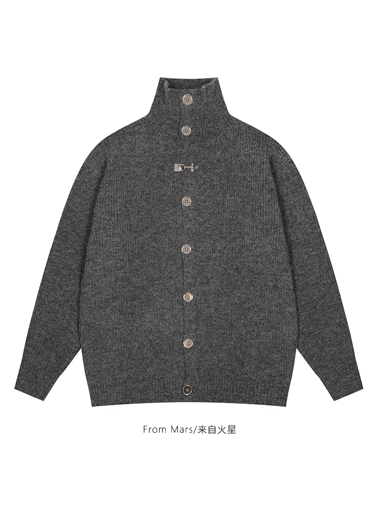 Áo len dáng rộng cổ cao phong cách trưởng thành, màu trơn cổ điển của Mỹ, có khóa kim loại màu trơn, ôm sát cơ thể.