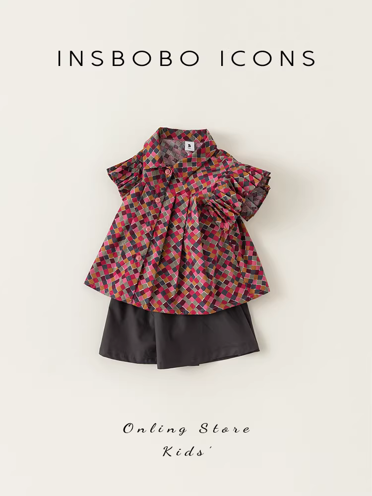 Trang phục mùa hè cho bé gái, bộ quần áo thời trang cho bé gái, bộ trang phục mùa hè hai mảnh sành điệu cho bé gái, quần áo trẻ em hợp thời trang cho mùa hè.