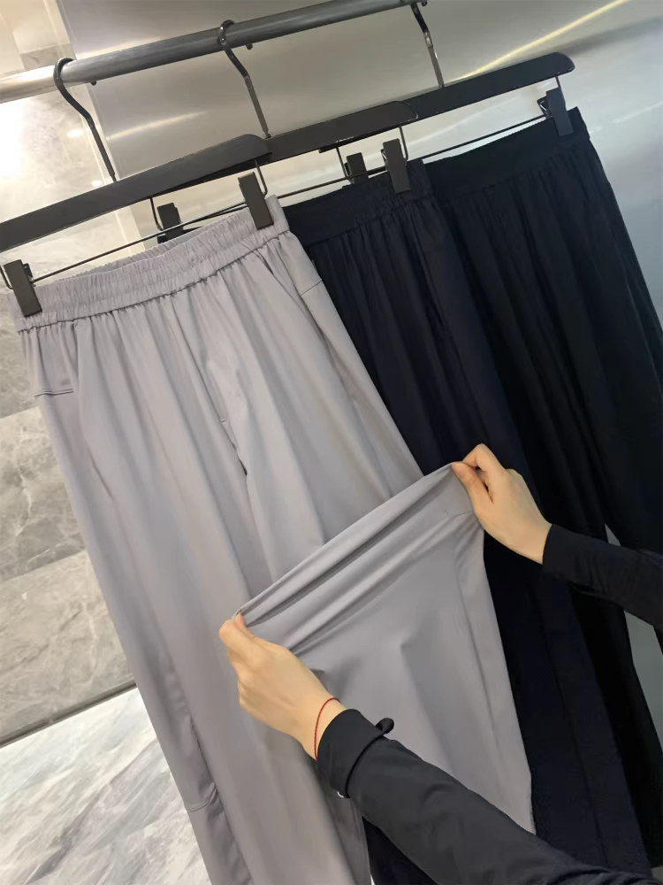 Don Quixote Banana Series! Mát mẻ và thoáng khí, co giãn bốn chiều! Quần nam mùa hè chất liệu lụa đá co giãn, kiểu dáng ôm vừa vặn, thời trang.