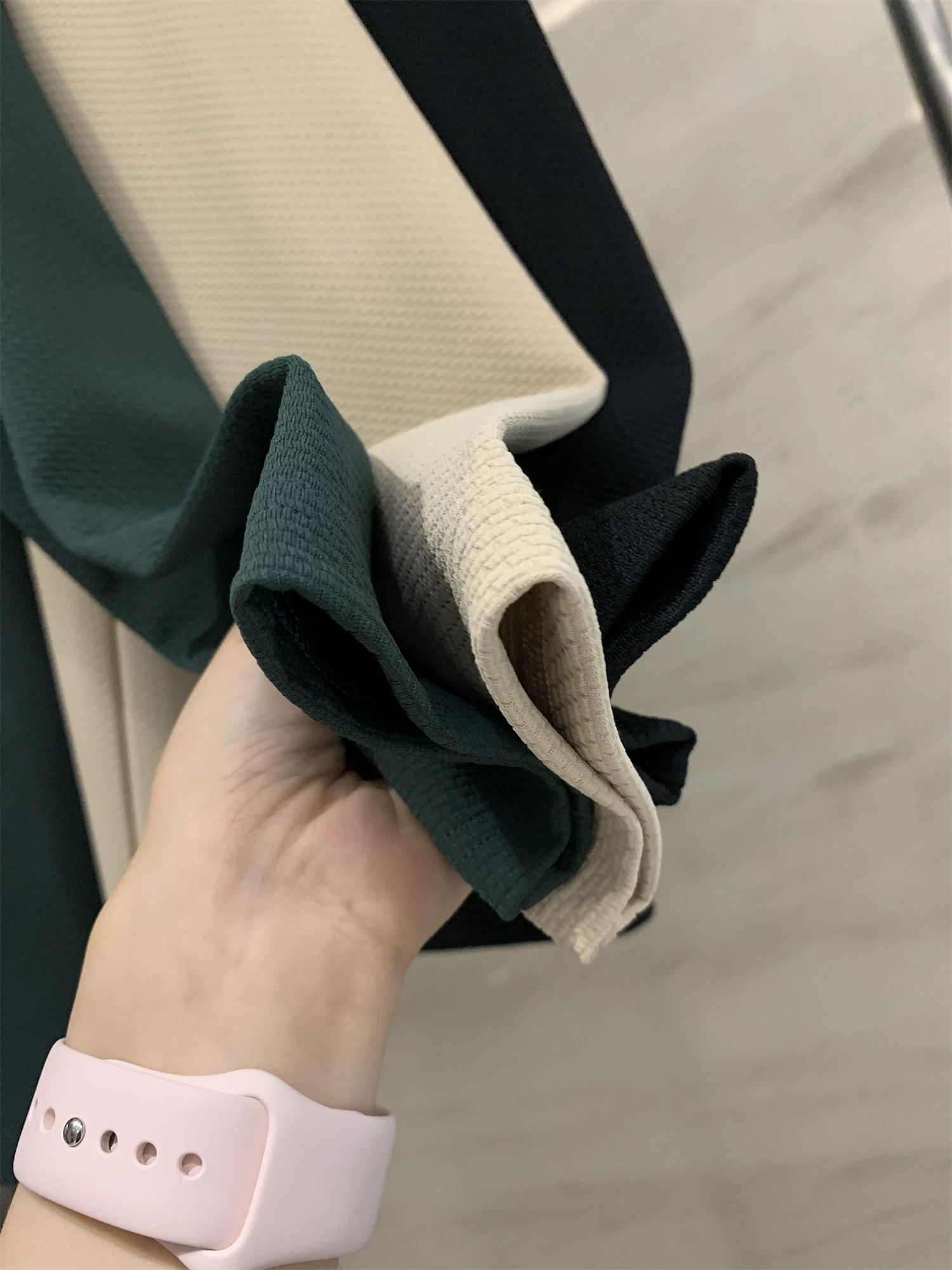 Dòng sản phẩm Don Quixote Outdoor Mountain! Áo thun nam dài tay có cổ đứng, chất liệu kẻ sọc, co giãn, đa năng, có khóa kéo nửa thân, mùa thu đông