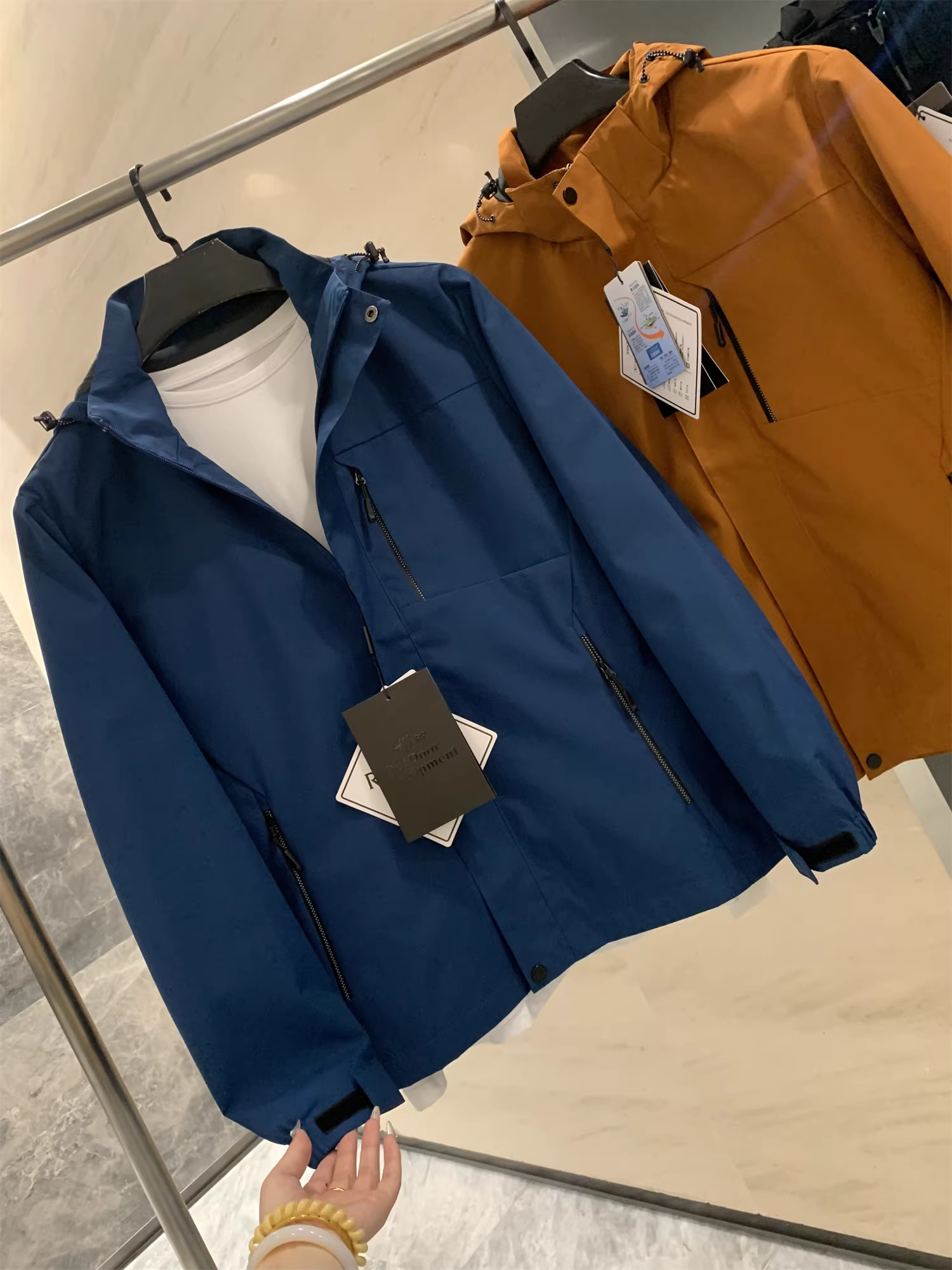 Chức năng đô thị của Don Quixote! Áo khoác có mũ trùm đầu thông thường ngoài trời chống gió và chống thấm nước mùa thu