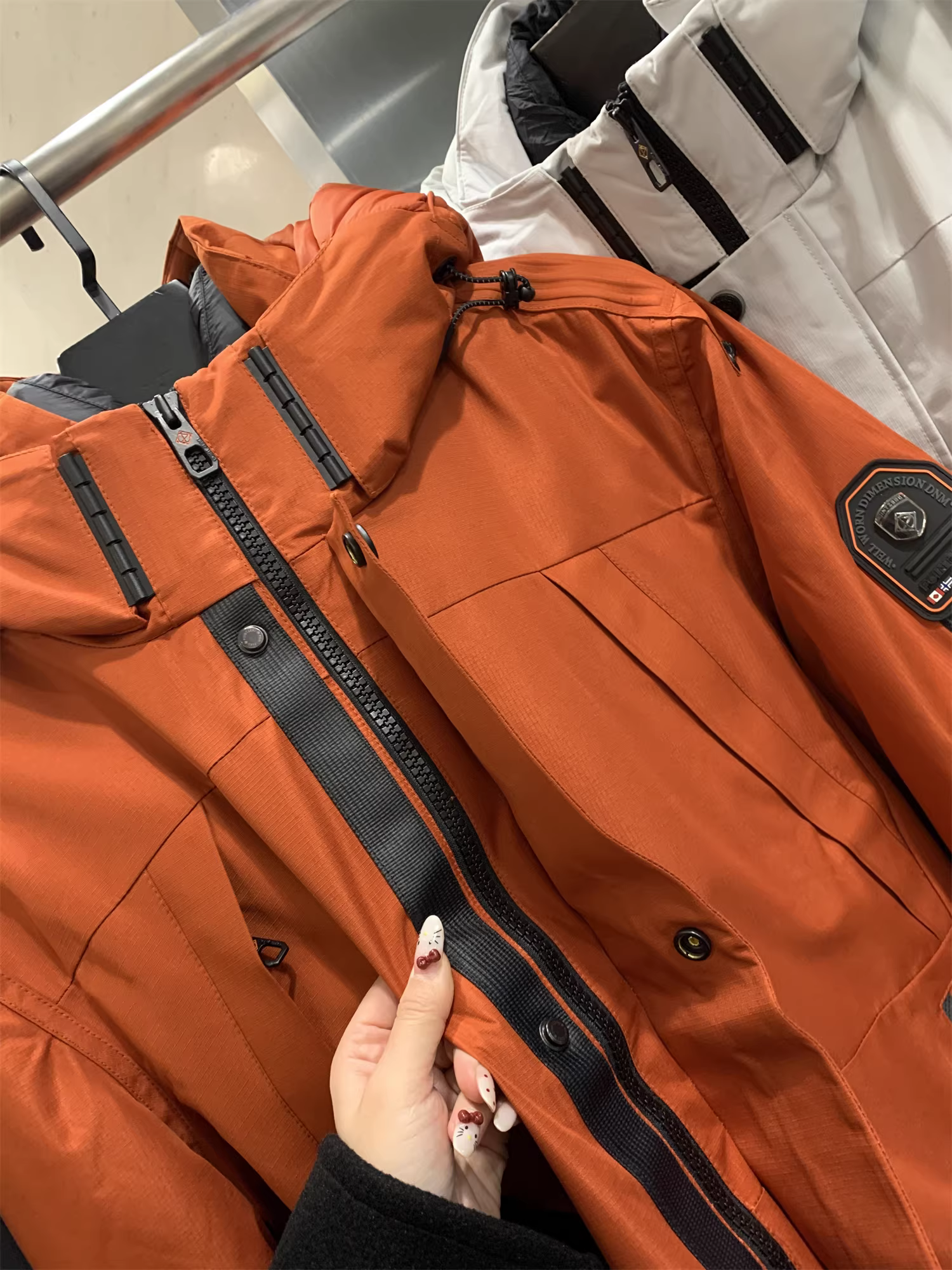 Don Quixote Canada Chunyuan! Quy trình cán màng + cổ áo đứng có thể tháo rời, áo khoác cotton dày và ấm áp.