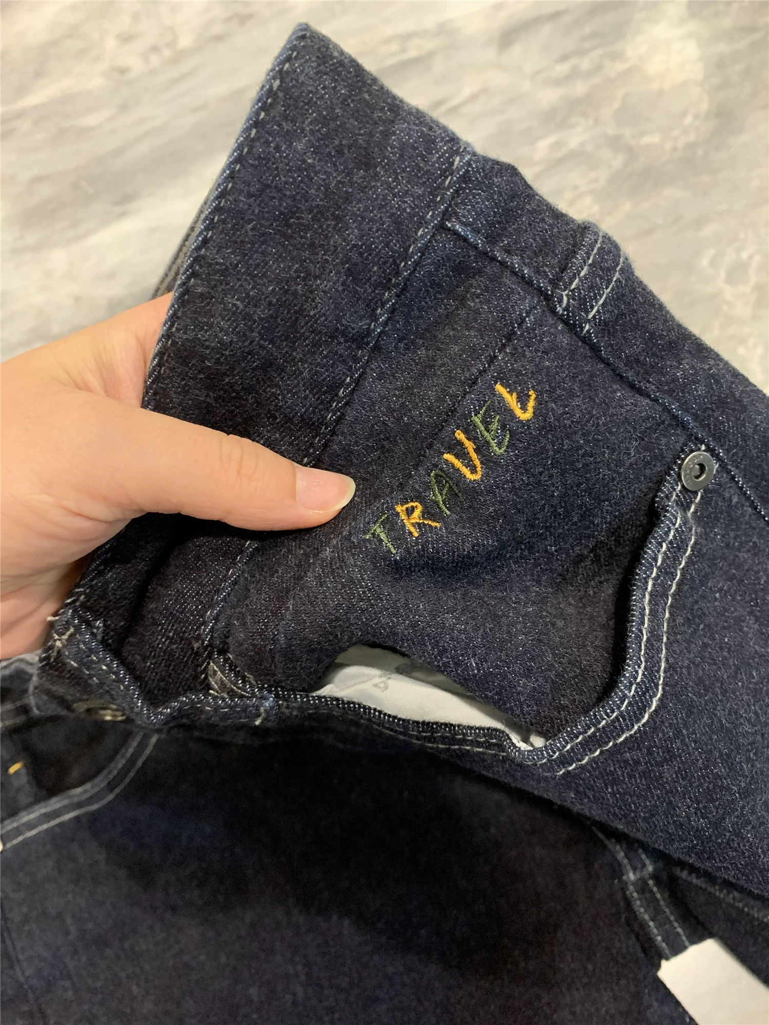 Sản phẩm gia đình Don Quixote! Chải kỹ để giữ ấm! Quần jean nam dáng thẳng co giãn đa năng mùa thu.