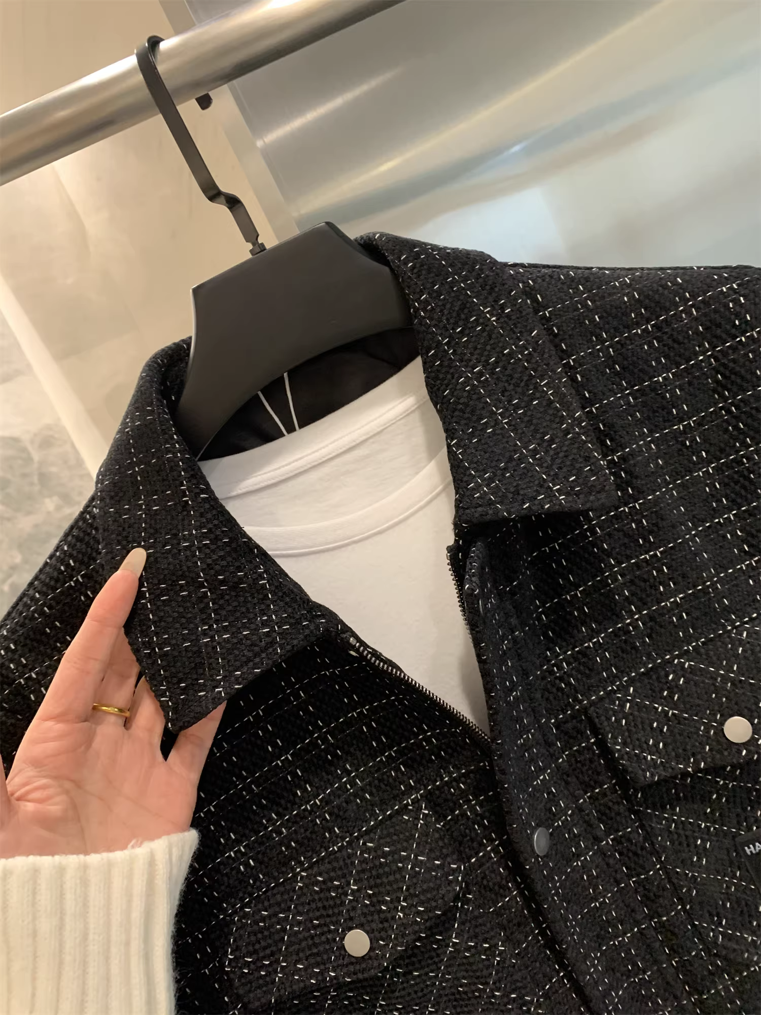 Don Quixote H series rất hay! Họa tiết kẻ caro! Áo khoác nam đa năng, kiểu dáng thường ngày, cổ trụ, hợp thời trang mùa thu đông