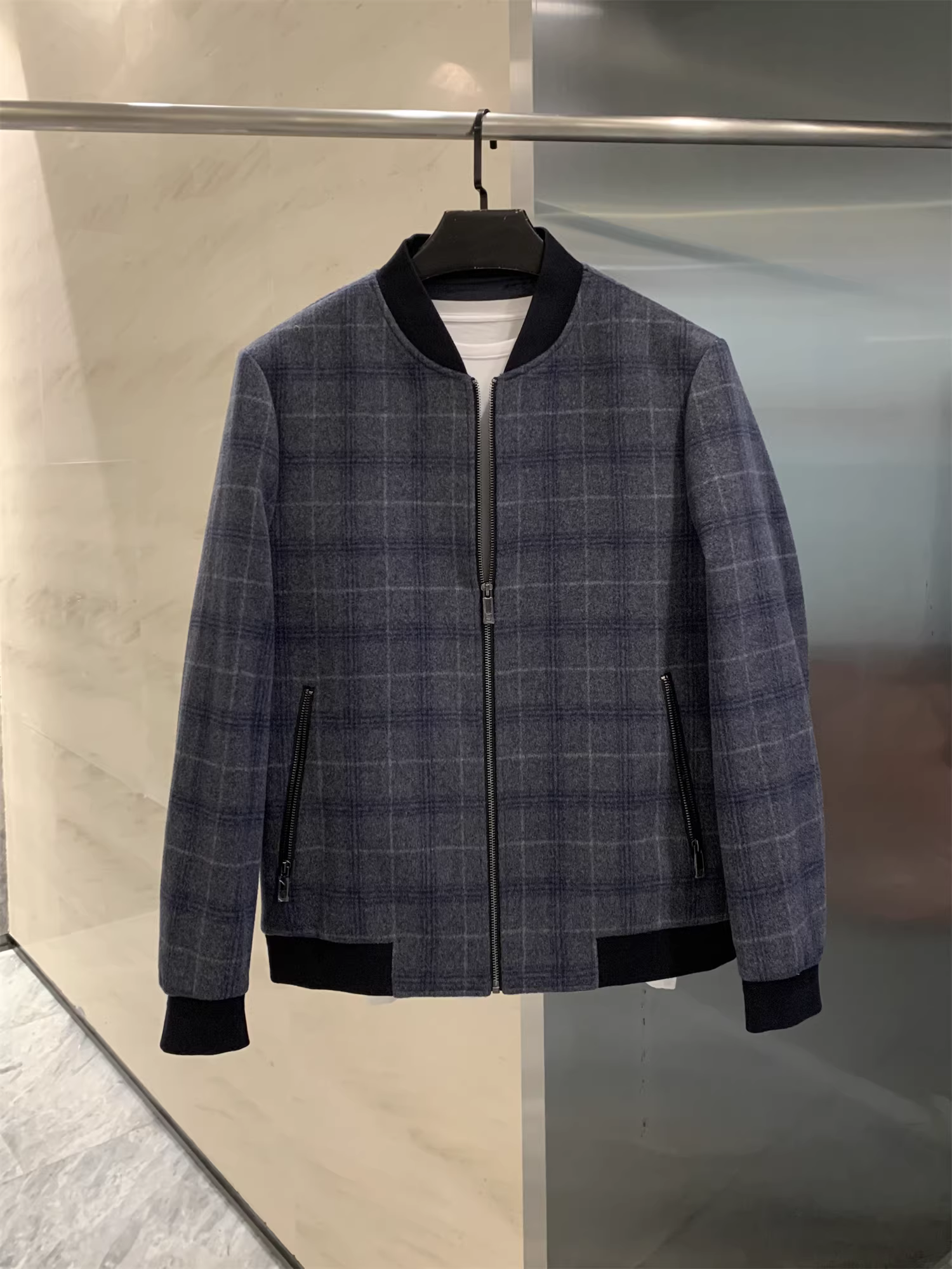 Áo khoác len ngắn kẻ ca rô cổ bóng chày giữ ấm mùa đông cho nam, chất liệu 100% len cừu Don Quixote!