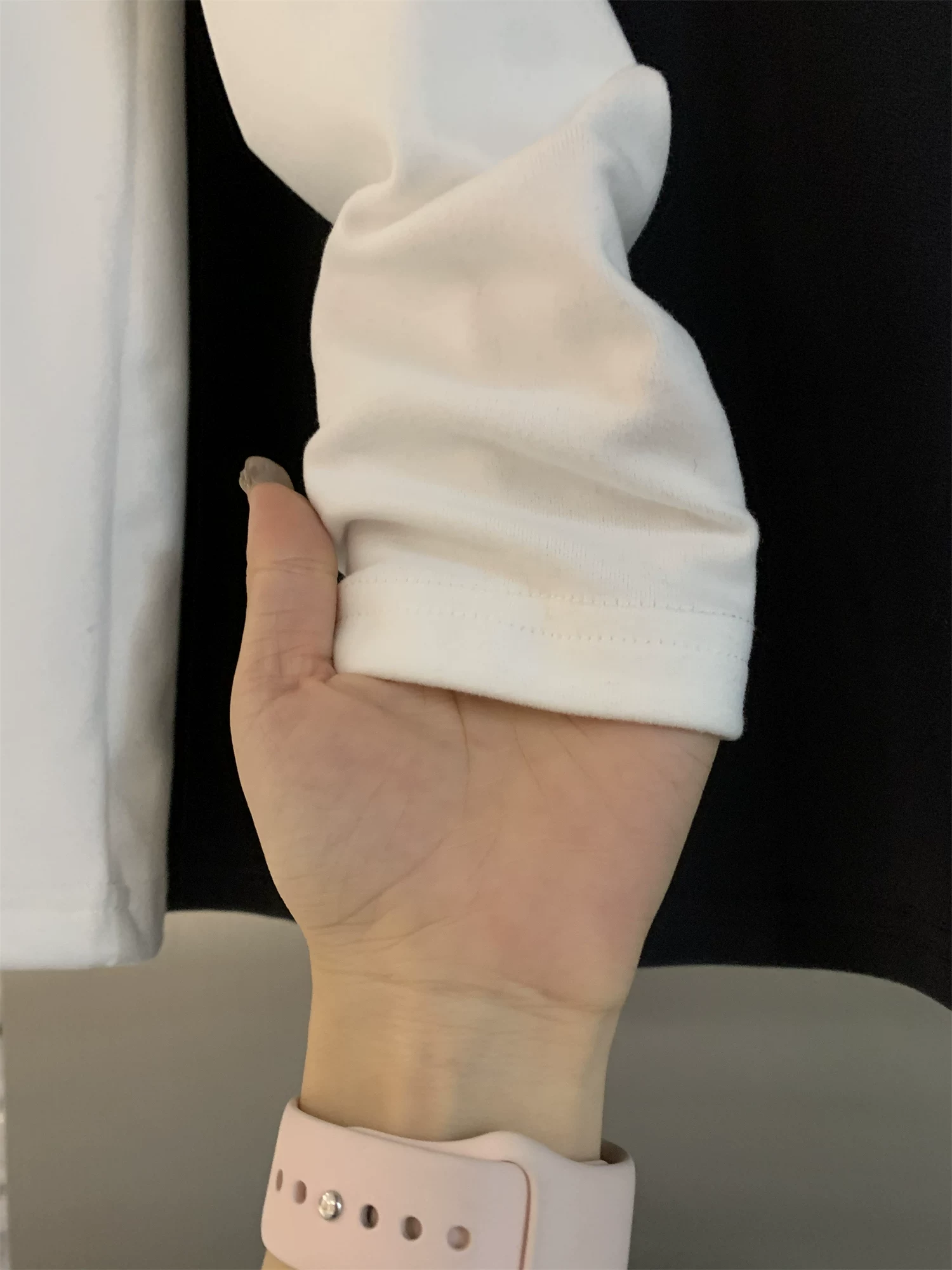 Đơn đặt hàng của công ty Don Quixote ODM! Mềm mại và thân thiện với làn da! Áo thun nam cổ tròn trơn màu co giãn mùa thu đông.